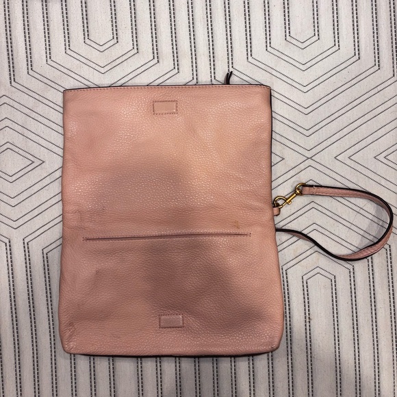 Tory Burch | McGraw Pink Leather Fold-Over Crossbody Bag | Excellent Condition - Picture 6 of 9
